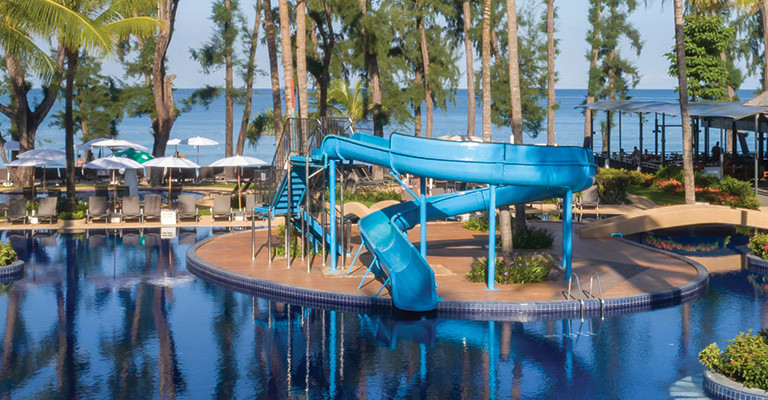 4* Sunwing Bangtao Beach Resort - Thailand Package (7 Nights)