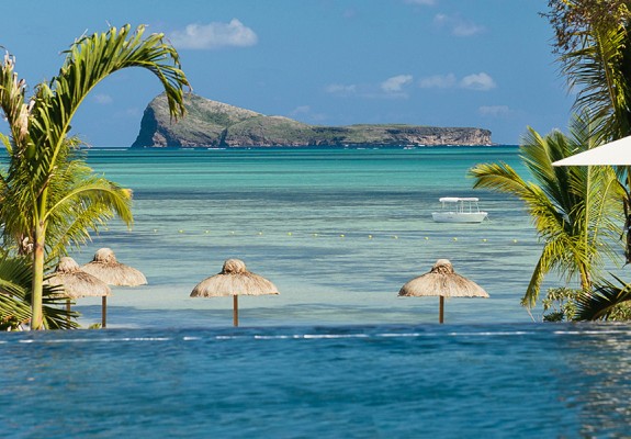 4* Zilwa Attitude - Mauritius Family Package (7 nights)