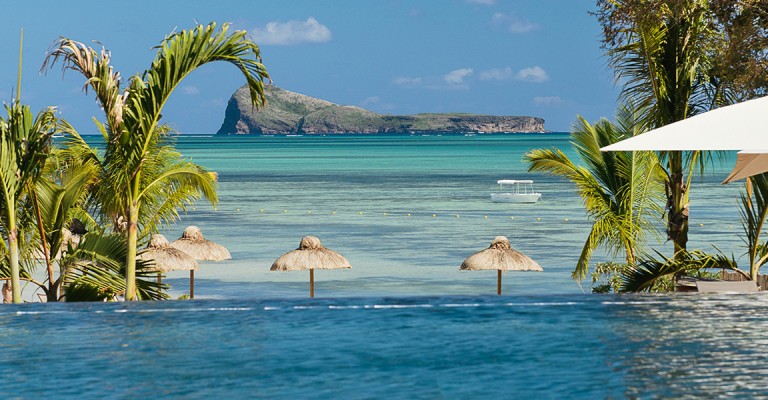 4* Zilwa Attitude - Mauritius Family Package (7 nights)