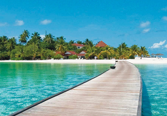 5* Diamonds Athuruga - Maldives Package (7 nights)