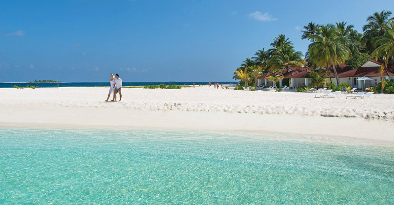 5* Diamonds Thudufushi - Maldives Package (7 nights)