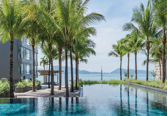 5* Oceanfront Beach Resort & Spa - Thailand Package (7 Nights)