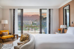 oo capetown accommodation marinamountainking bedroom wide mountainview 212 0722