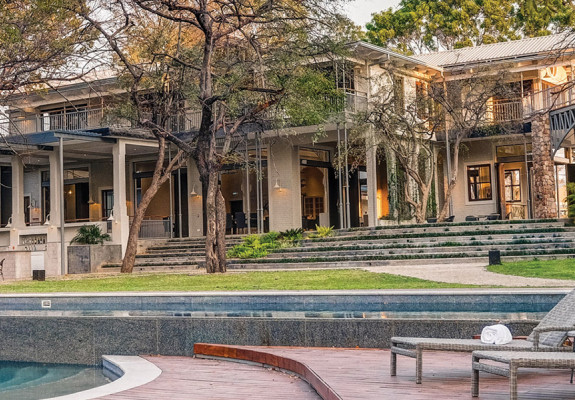 5* The Palm River Hotel - Victoria Falls Package (3 Nights)