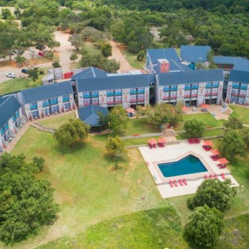4* 26 Degrees South Bush Boho Hotel - Muldersdrift Package (1 Night)