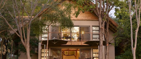 5* Victoria Falls Safari Suites - Package (3 Nights)