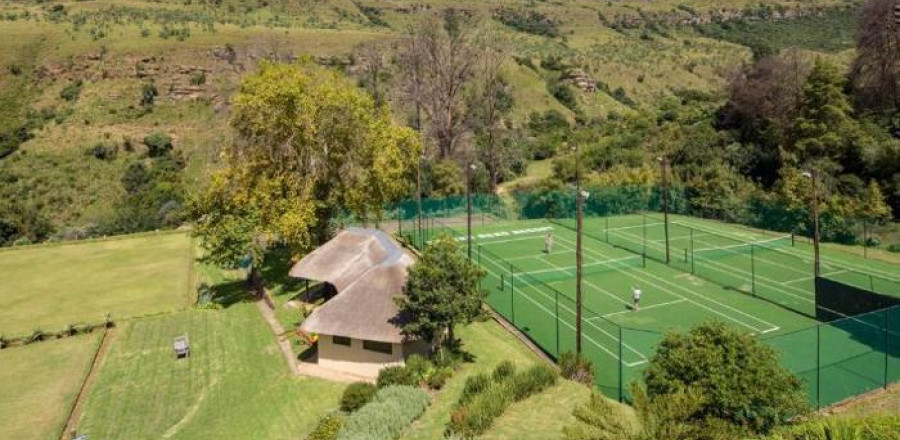 3* The Cavern Drakensberg Resort & Spa - Drakensburg Package (2 Nights)