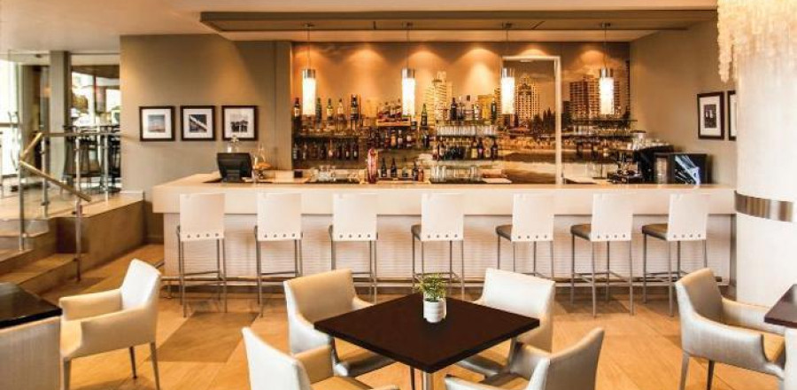 3* Garden Court Marine Parade - Package (2 Nights)