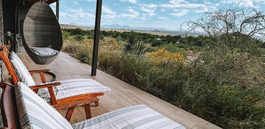 4* De Zeekoe Guest Farm - Near Oudtshoorn Package (2 Nights)