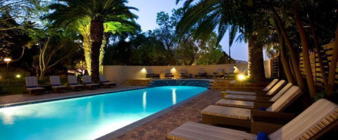 3* SunSquare Cape Town Gardens - Cape Town TH LITE Package (2 Nights)