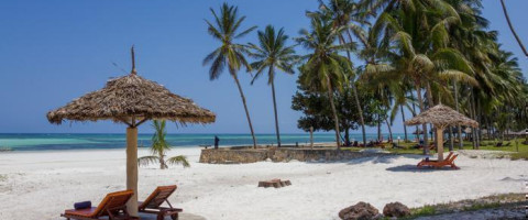 4* Neptune Paradise Beach Resort & Spa - Mombasa, Diani Beach Package (6 Nights)
