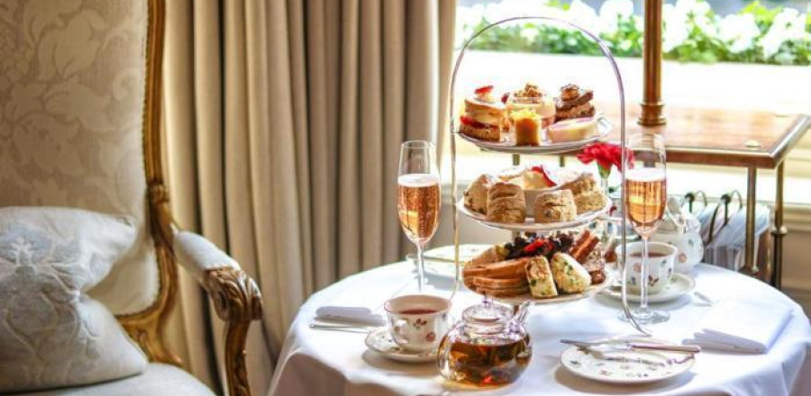 5* Egerton House Hotel - London Package (5 Nights)