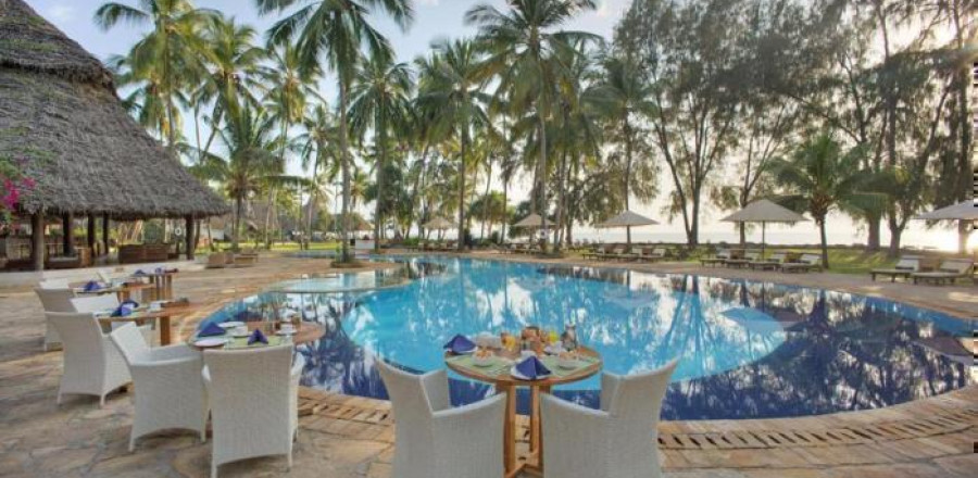 5* Bluebay Beach Resort & Spa - Zanzibar Festive Package (7 Nights)