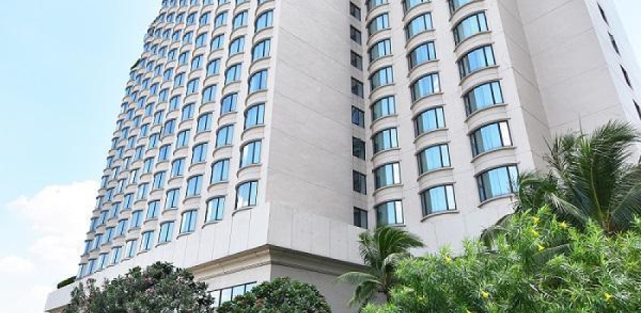4* Century Park Hotel - Thailand Package (5 Nights)
