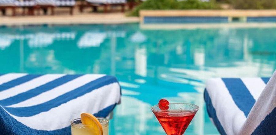 3* Plus Travellers Beach Hotel & Club +Tamarind Dhow Dinner Cruise - Mombasa Package (6 Nights)