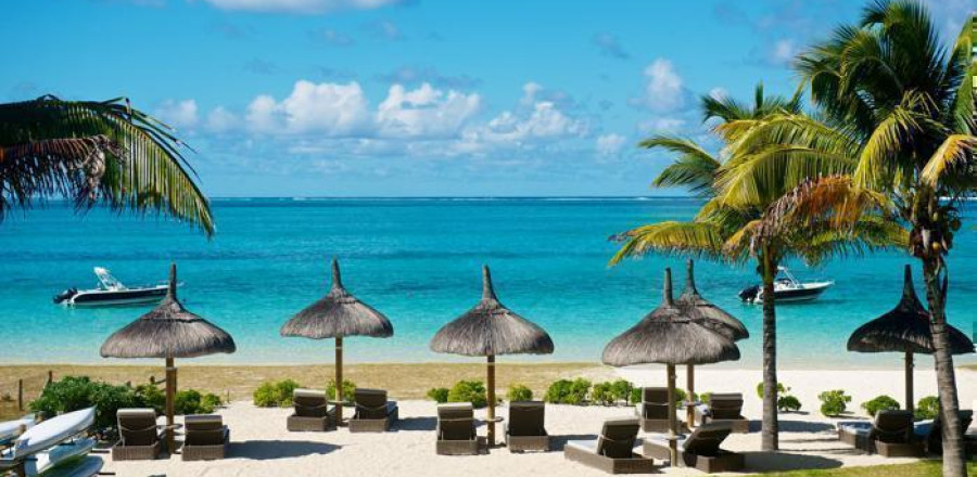Paradise Beach Luxury Self-Catering (6 Sleeper Apartment) Mauritius 7 Nights