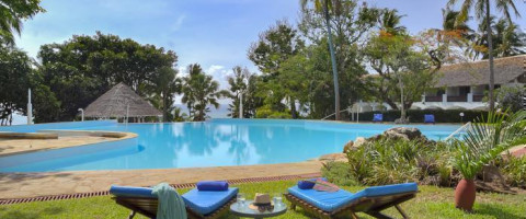 Diamonds Leisure Beach & Golf Resort - Diani Beach Package (6 Nights)