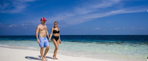 3* Adaaran Club Rannalhi - Maldives Package (7 nights)