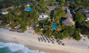Diamonds Leisure Beach & Golf Resort - Diani Beach Package (6 Nights)