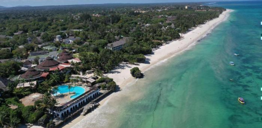 5* Leopard Beach Resort & Spa - Mombasa Package (6 Nights)