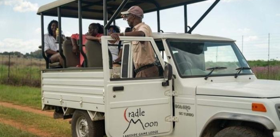 3* Cradle Moon Lakeside Game Lodge - Muldersdrift Package (2 Nights)