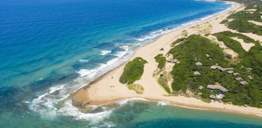 4* Machangulo Beach Lodge - Mozambique Self Drive Package (4 Nights)