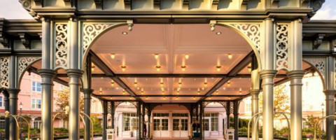 Paris and Disneyland Hotel Experience - France Package (4 Nights)