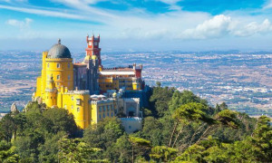 Explore Lisbon: The City of Charm, Culture & Culinary Delights (4 Night Package)