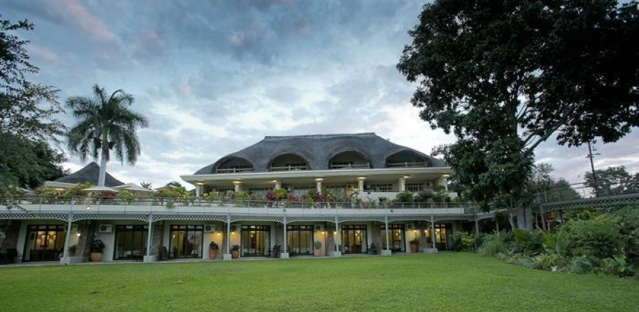 4* Superior Ilala Lodge Hotel - Victoria Falls Package (3 Nights)