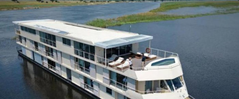 5* Zambezi Queen Safari Boat - 3 Night Package