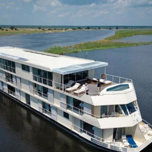 5* Zambezi Queen Safari Boat - 3 Night Package