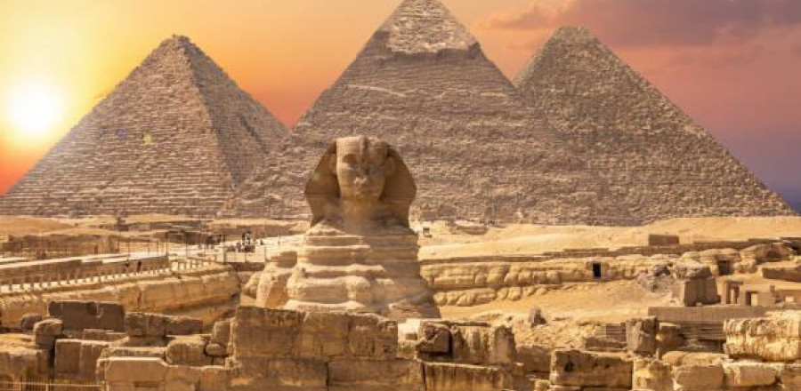 Pyramids to Paradise: 4*Plus Cairo & Sharm El Sheikh (7 Night Egypt Escape)