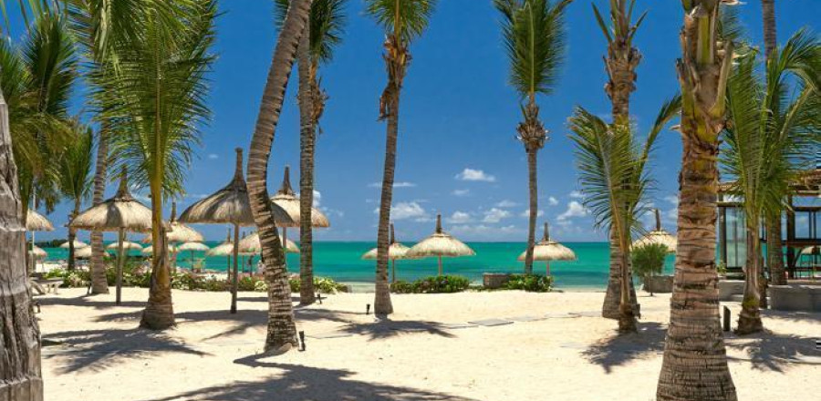 4* Lagoon Attitude (Adult Only) - Mauritius Package (7 nights)