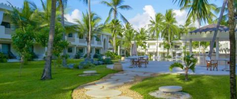 5* Diamonds Malindi Resort Package (6 Nights)