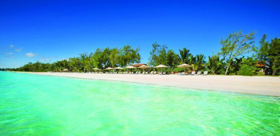 4*Crystals Beach Resort Belle Mare - Mauritius Family Package (7 Nights)