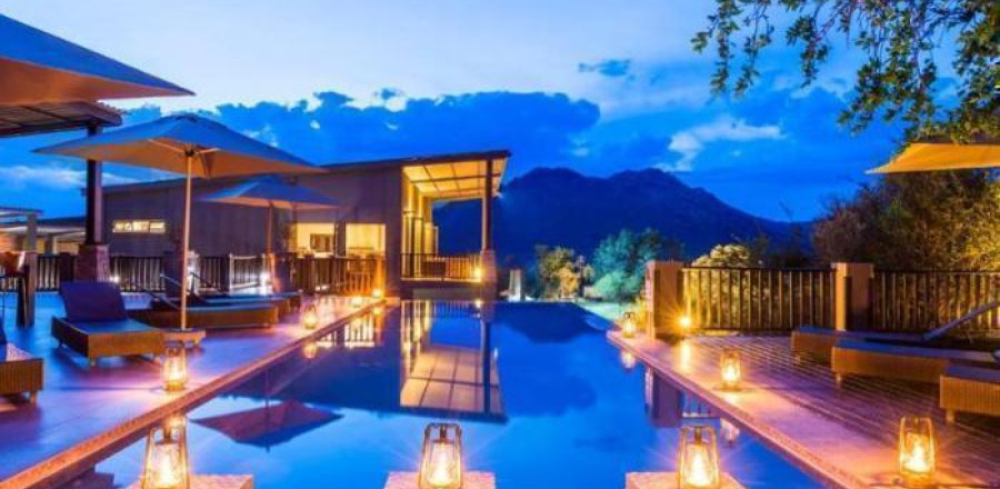 5* aha Shepherds Tree Game Lodge - North West Package (2 Nights)