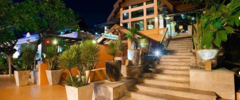 4* Seaview Patong Hotel - Thailand Package (7 Nights)