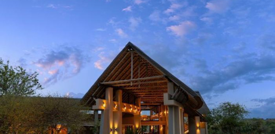 4* Radisson Safari Hotel - Hoedspruit Package (3 Nights)