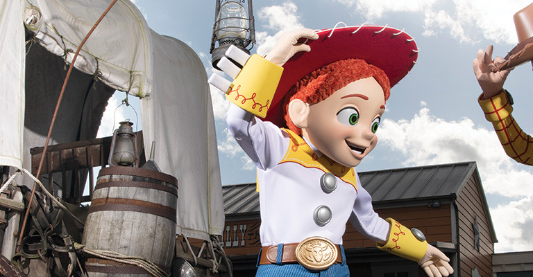 Disney Hotel Cheyenne - Disneyland Paris - France Package (3 Nights)