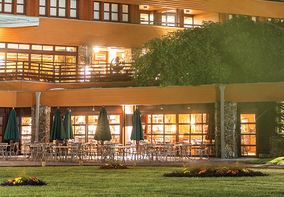 Disney Sequoia Lodge - Disneyland Paris - France Package (3 Nights)