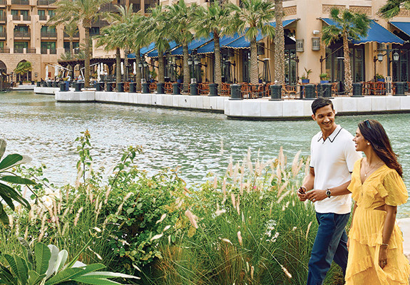 Jumeirah Mina Al Salam: 5 Nights of Arabian Elegance by Dubai's Waterfront