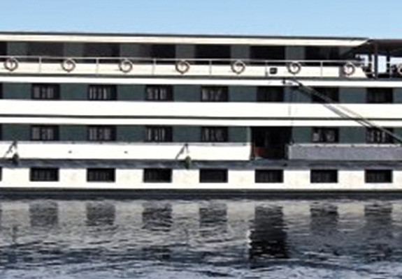 Luxor to Aswan aboard the MS Commodore Nile Cruise - Egypt Experience (6 Nights)