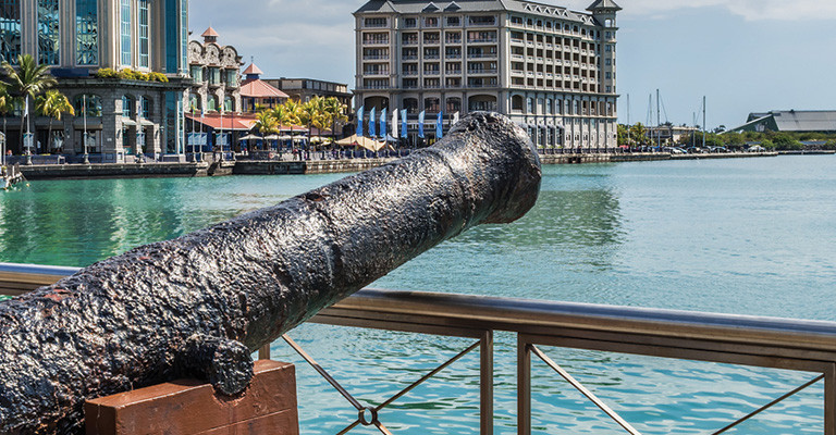Mauritius - Shared Half Day Port-Louis Of Mahe De Labourdonnais City Tour