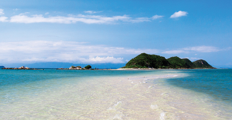 Nha Trang Coastal Experience - Vietnam Package (7 Nights)