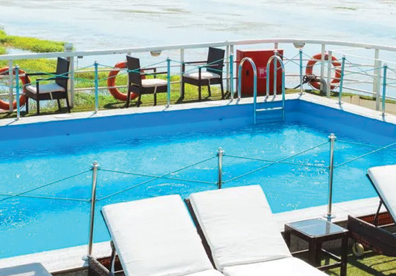 Nile Dreams: Luxor to Aswan Cruise Aboard the MS Nile Admiral (6 Nights)