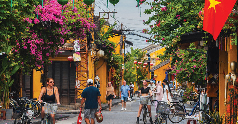 Vietnam Classic South & Central 7 Nights/8 Days