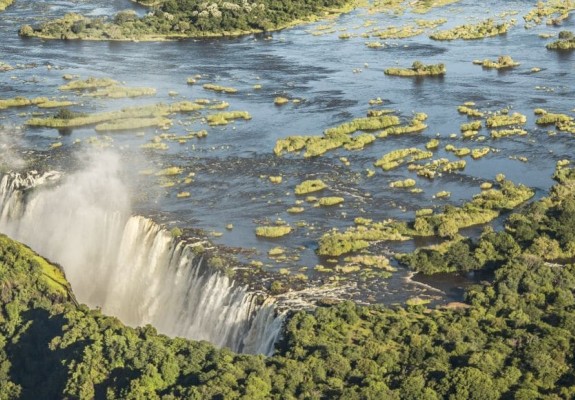 4* Avani Victoria Falls Resort - Livingstone Package ( 3 Nights )