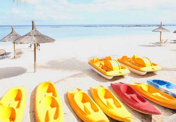 3* Plus Villas Caroline Beach Hotel - Mauritius Package (7 nights)