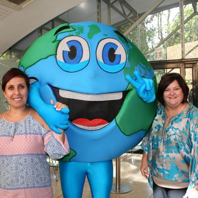 Vanessa and Joanne with WorldO